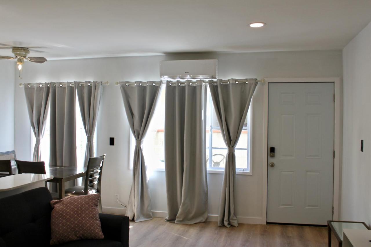 Chic Apartment Los Angeles Exterior photo