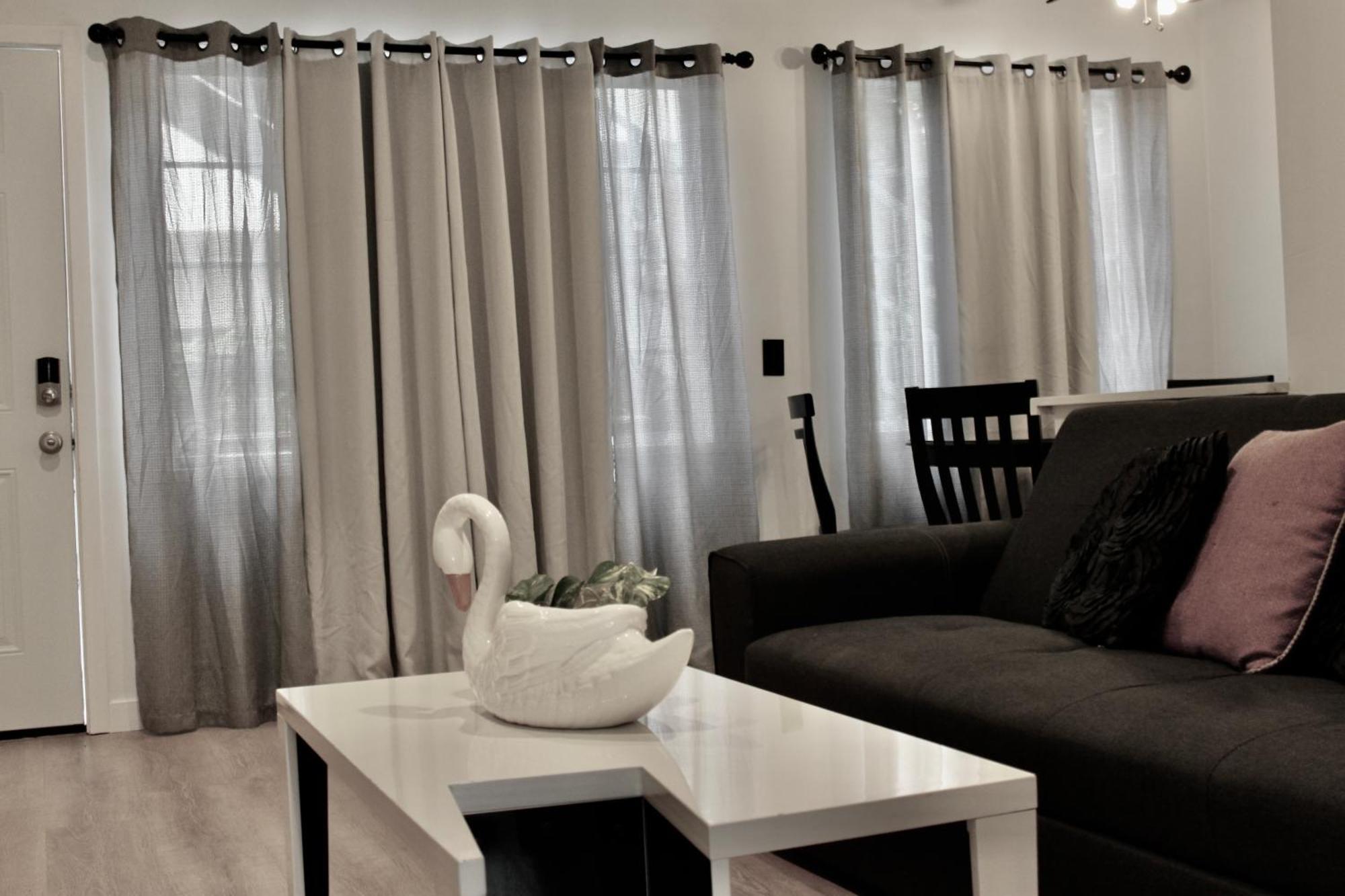 Chic Apartment Los Angeles Exterior photo